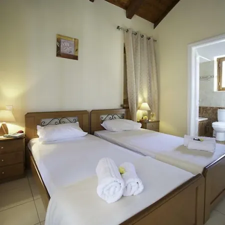 Sleeps 6 Pool Air Con Wifi Villa Psilithrias