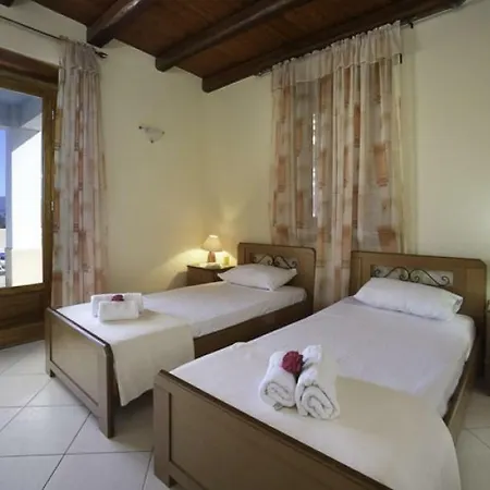 Sleeps 6 Pool Air Con Wifi Villa *