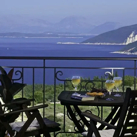 Sleeps 6 Pool Air Con Wifi Villa